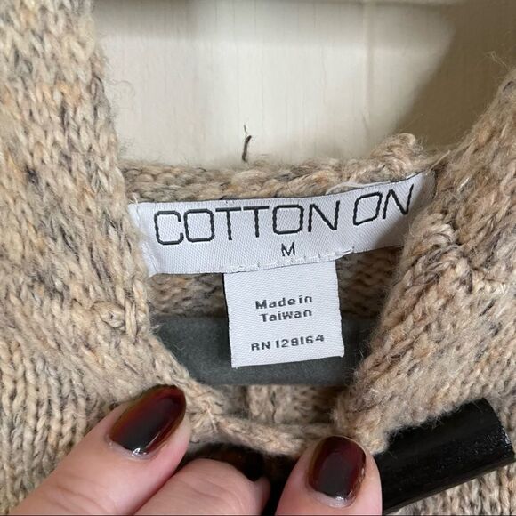 Cotton On Toggle Hooded Knit Poncho - Picture 6 of 6